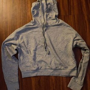 cropped hoodie